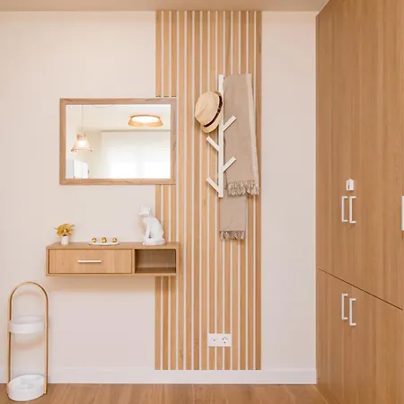 Apartment In Con Parking *