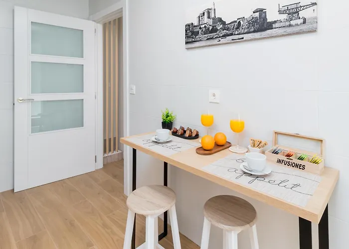 In Con Parking Apartment *